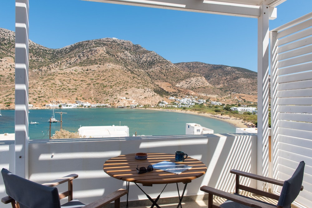 sifnos house rooms and spa