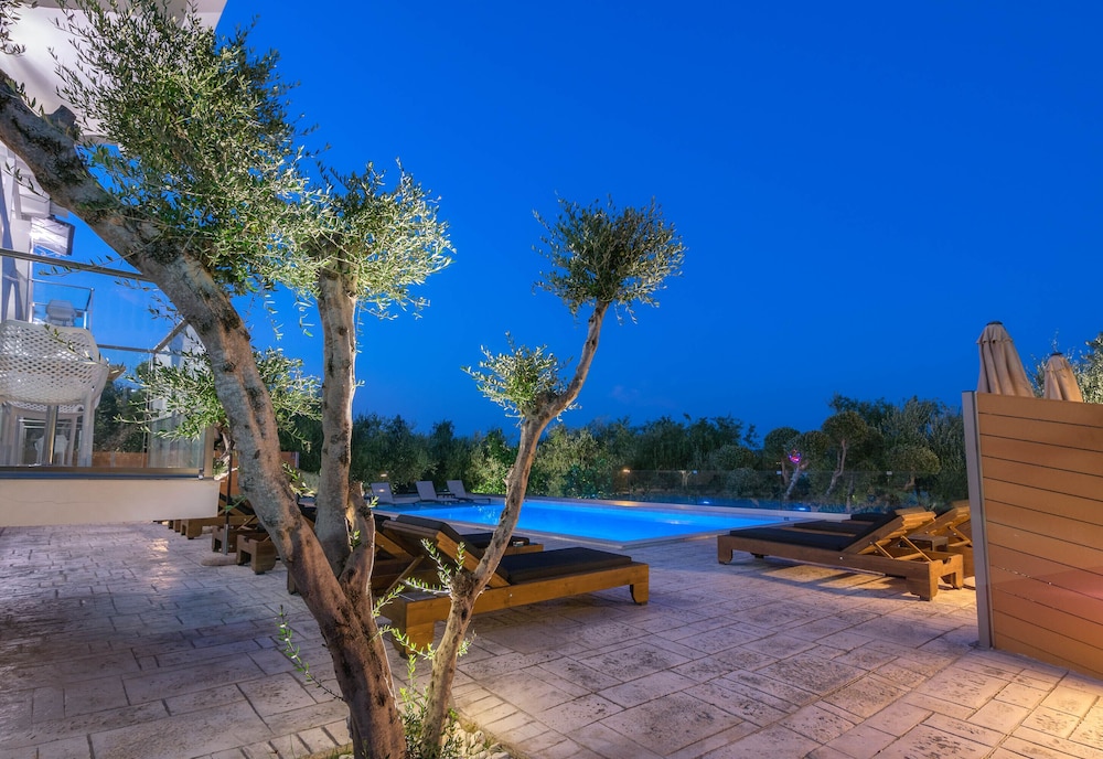 litore luxury living