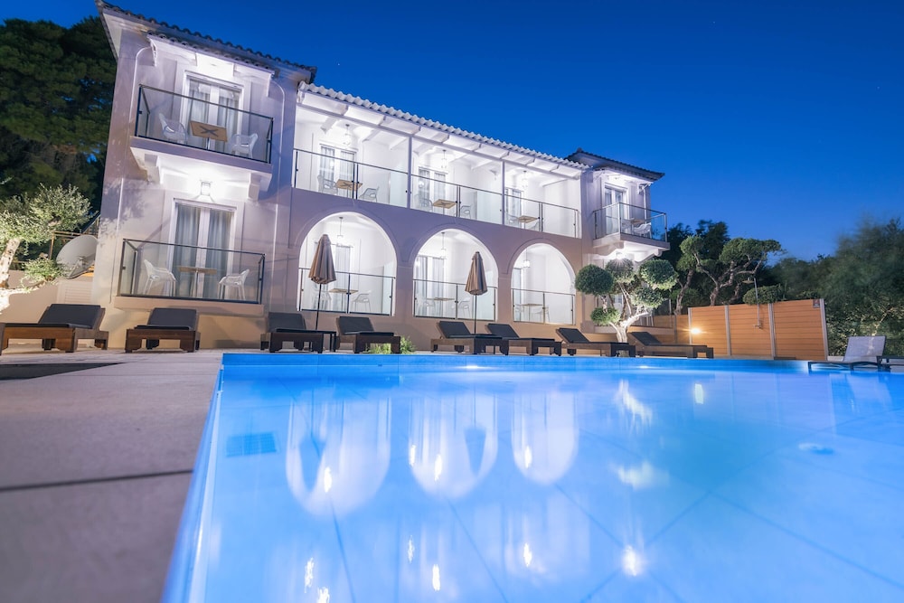 litore luxury living