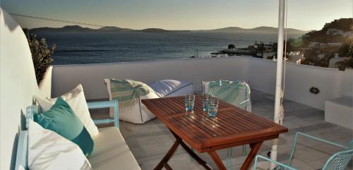 mykonos moussa suites