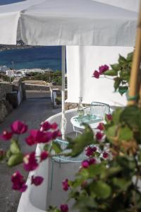 mykonos moussa suites