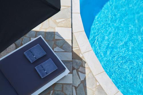 mrs armelina by mrandmrs white hotels