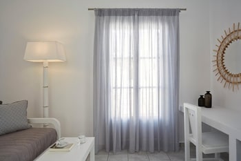 paros