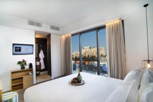 nlh fix neighborhood lifestyle hotels