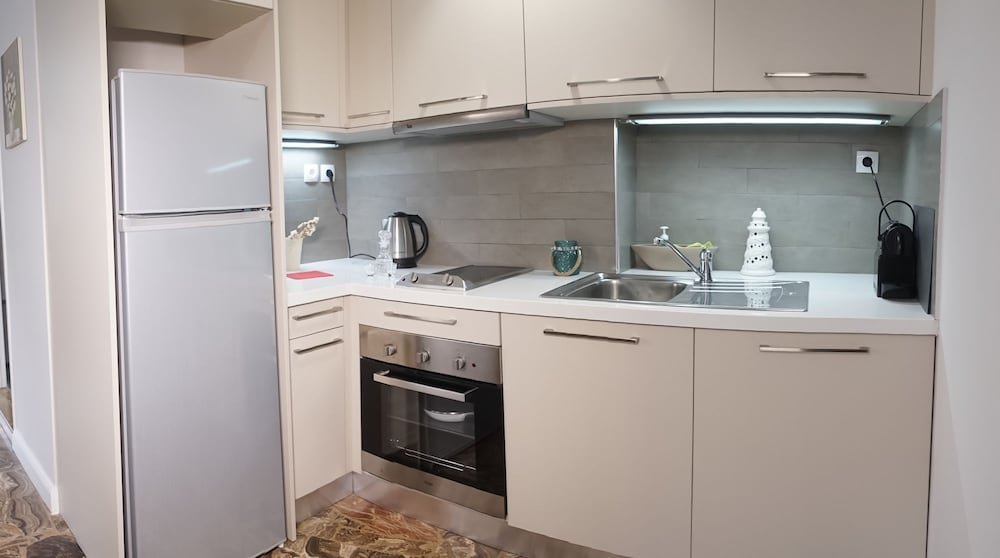 Heraklion Old Port Apartments,Heraklion>>Crete,3 star