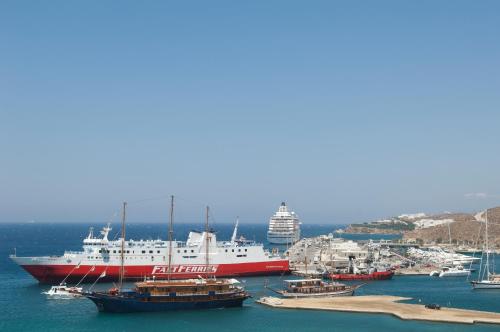 Megas Rooms,Mykonos Town>>Mykonos,3 star