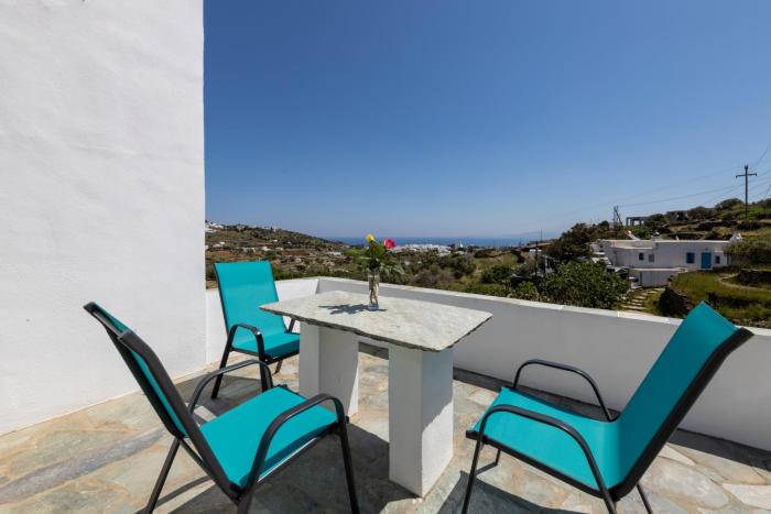 eutuxia rooms and studios