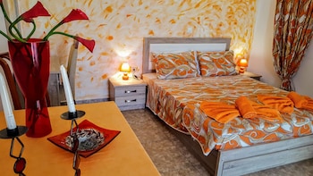 pleasure beachside studios