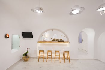 hyperion oia suites