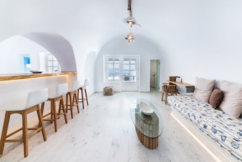hyperion oia suites