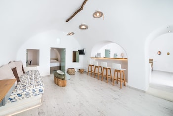 hyperion oia suites