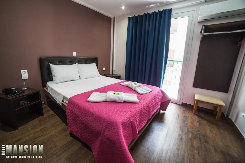 mansion hotel