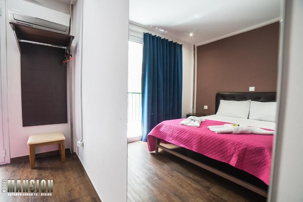 mansion hotel