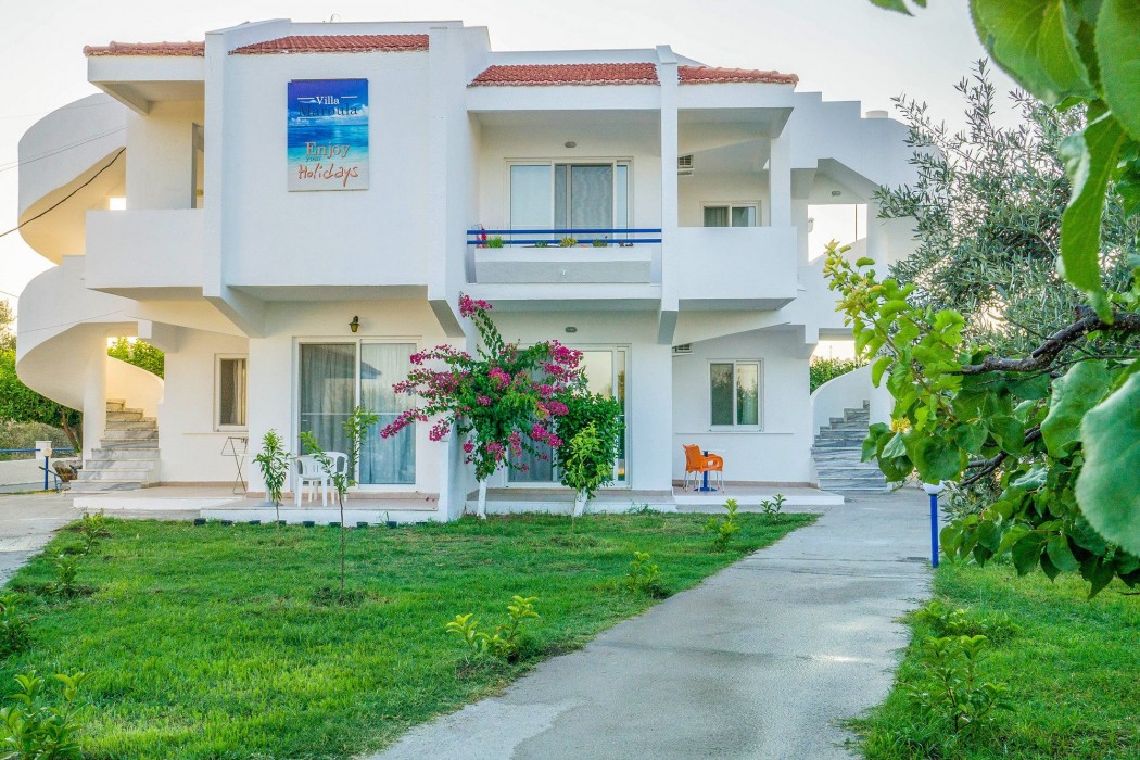 villa maroula