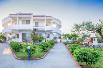 villa maroula