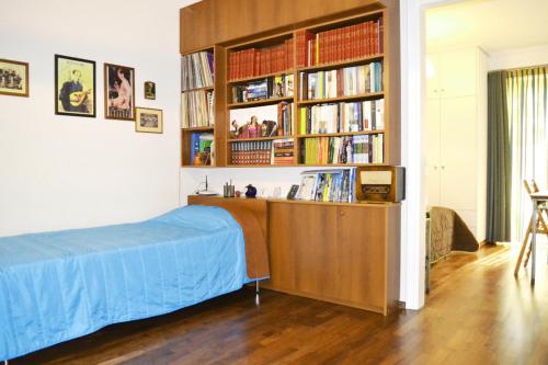 elliniko argyroupoli