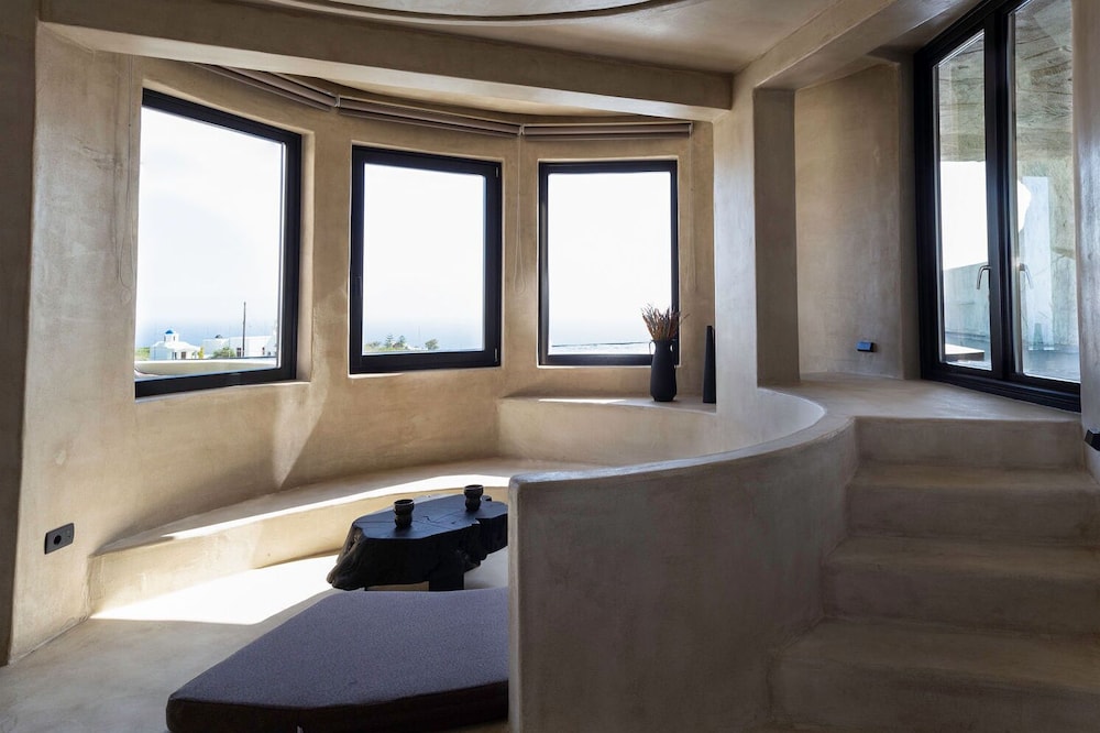 senses luxury houses