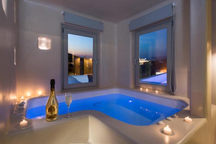 senses luxury houses