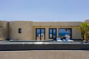 senses luxury houses