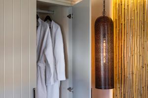 senses luxury houses