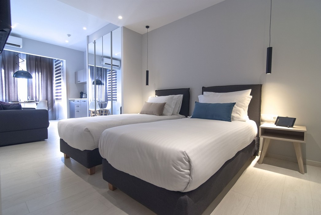 acropolis stay