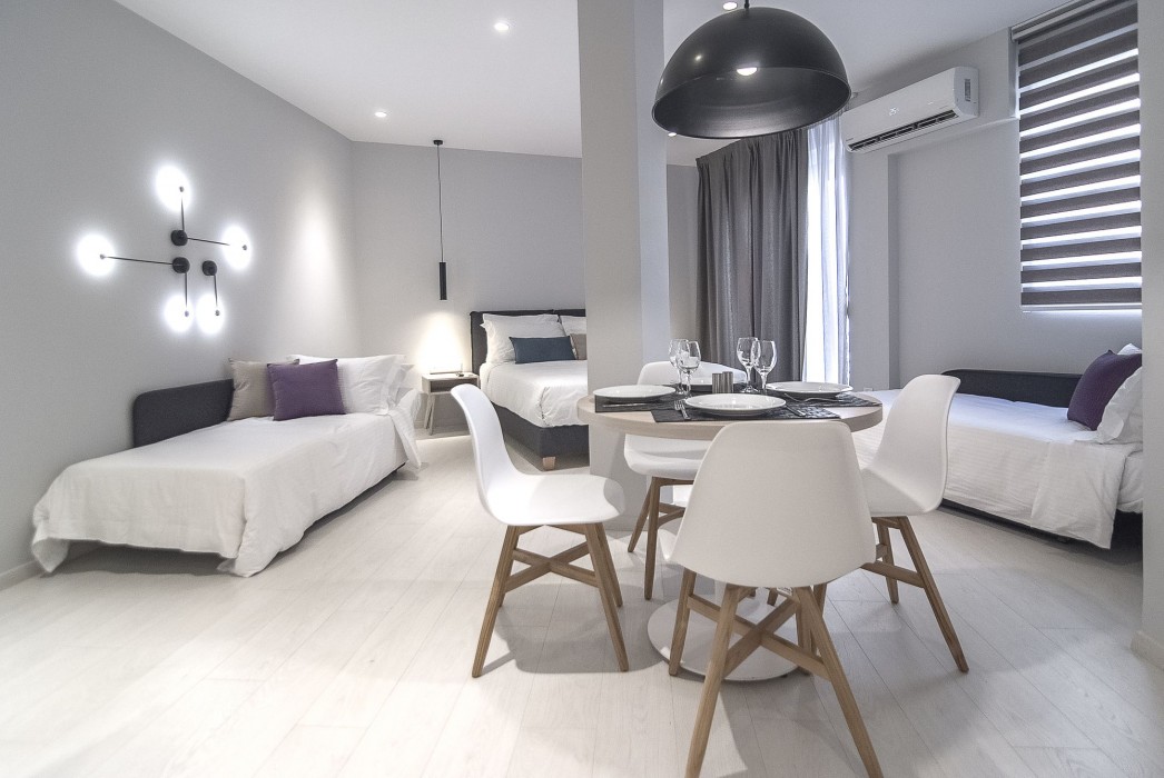 acropolis stay