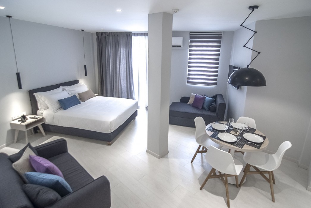 acropolis stay