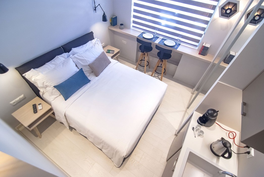 acropolis stay