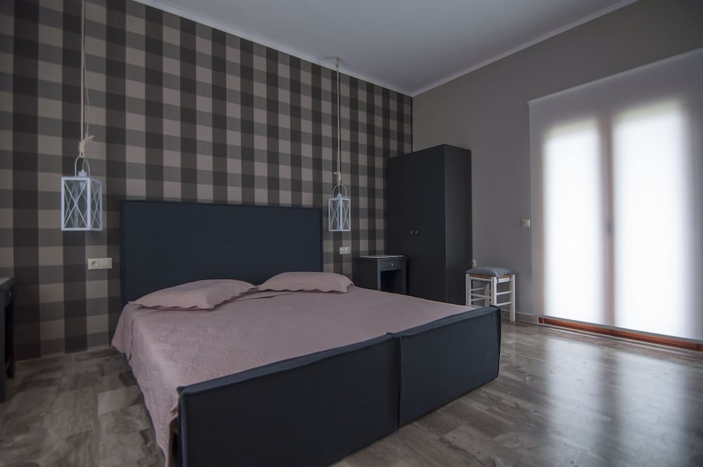 ariadnes holiday accommodation