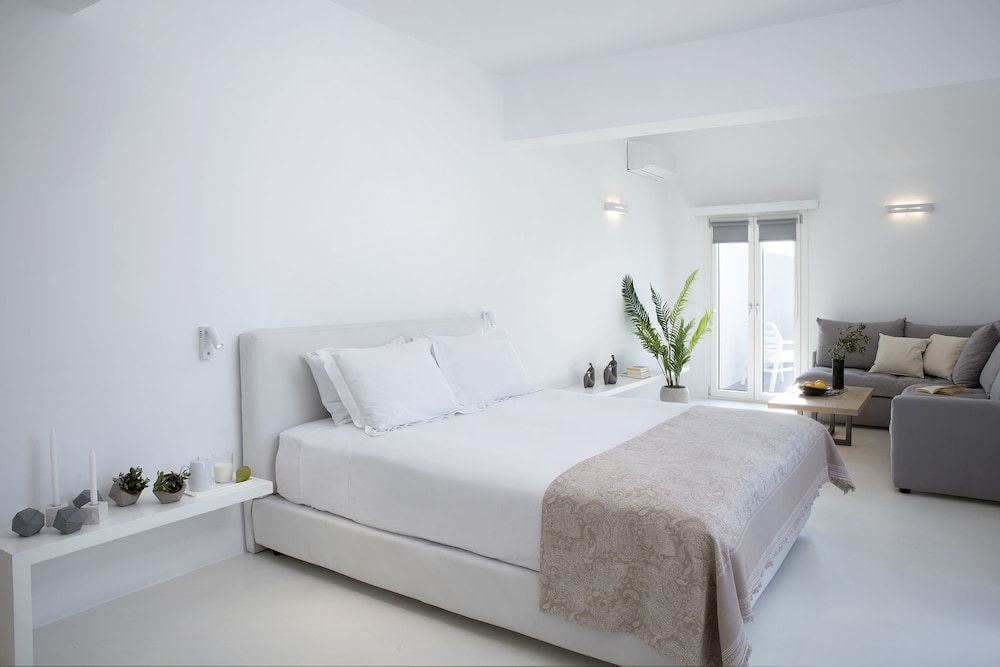 may seven suites adults only