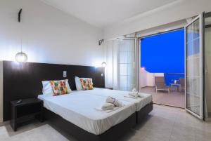 mouria studios and apartments