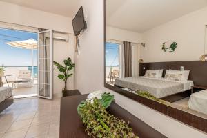 mouria studios and apartments