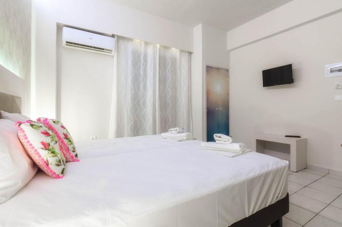 mouria studios and apartments