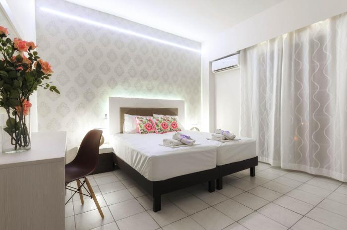 mouria studios and apartments