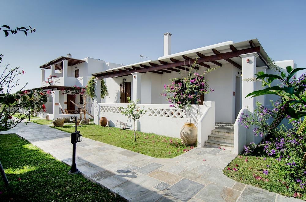 Anemonisia Deluxe Apartments,Skiros>>Molos,3 star