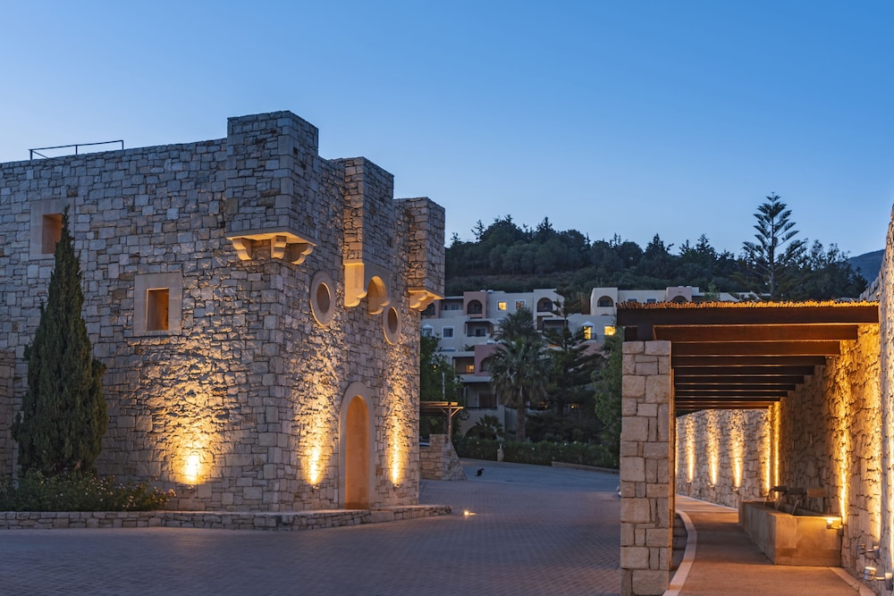 hapimag resort damnoni