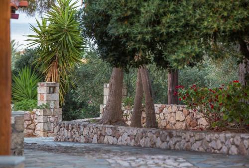 georgias houses melitzanakia