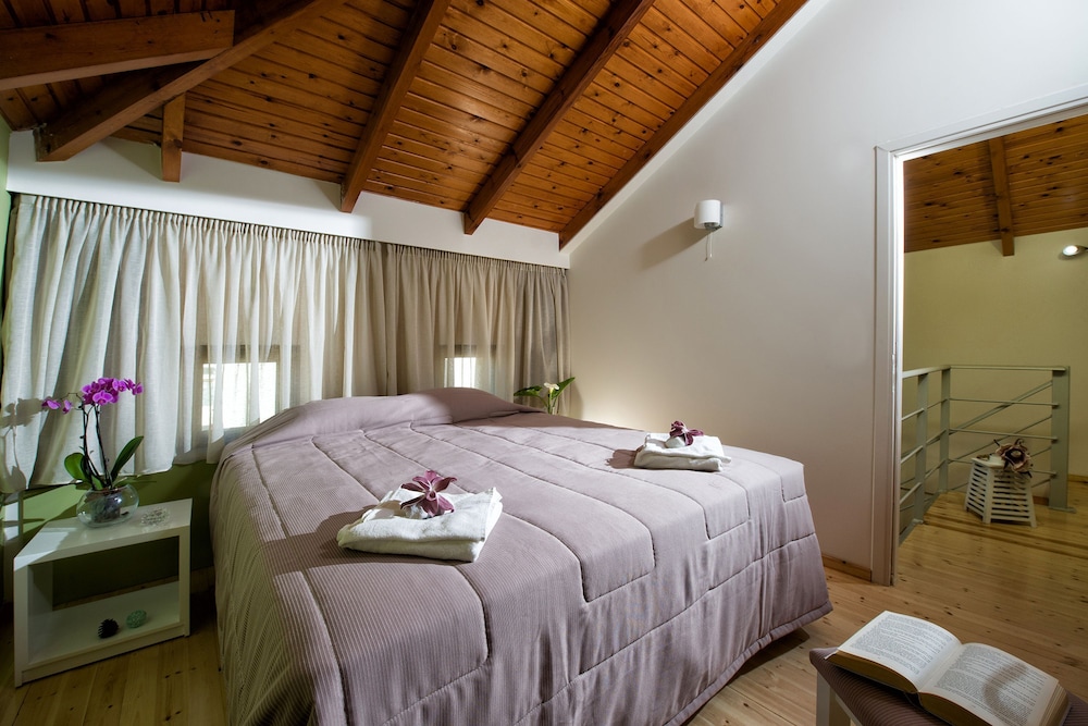 mary hotel and mary royal suites