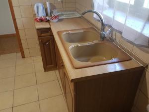 markopoulo mesogaias