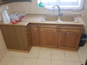 markopoulo mesogaias