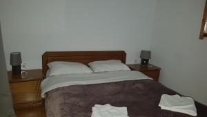 markopoulo mesogaias