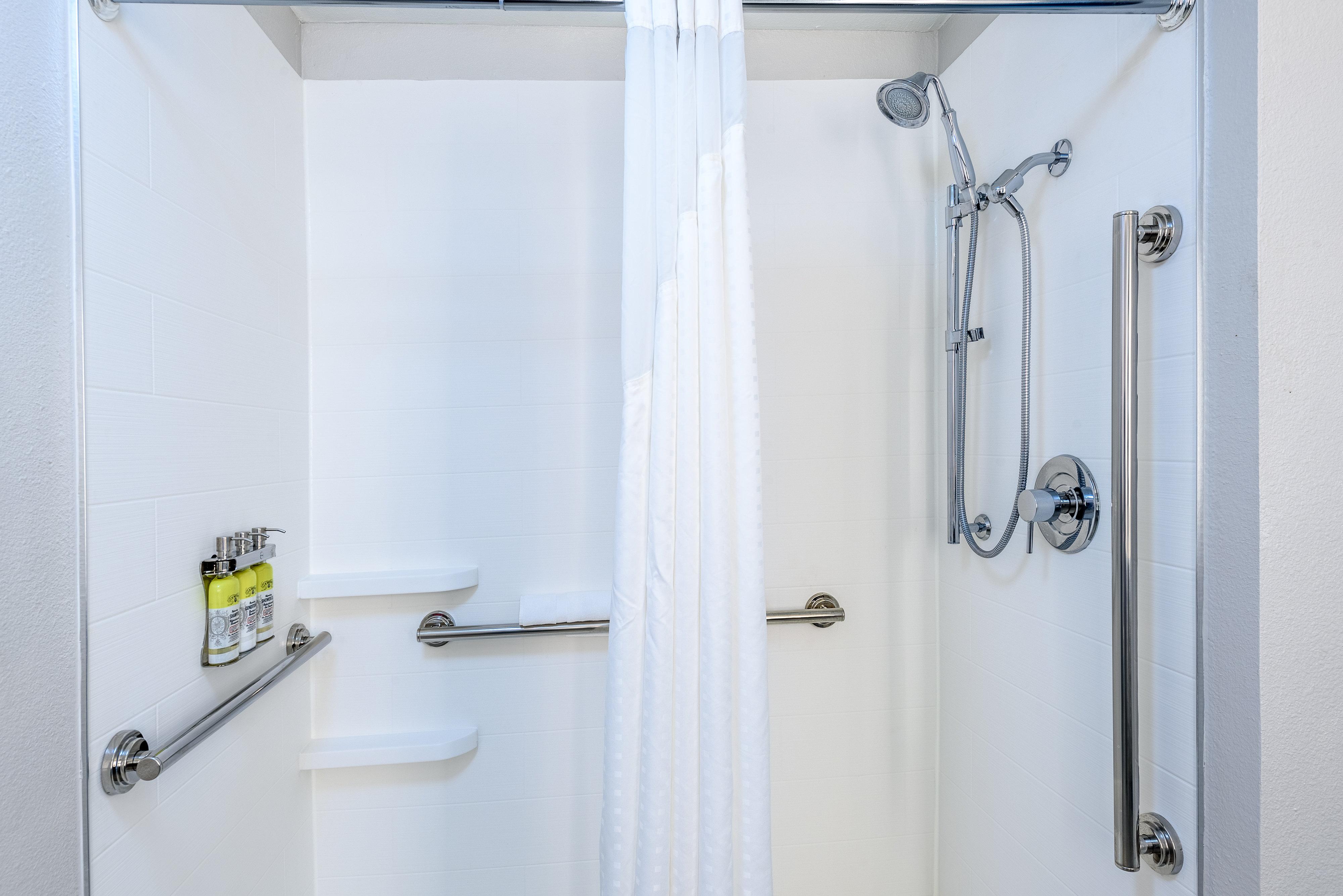 holiday inn express hotel and suites bastrop by ihg