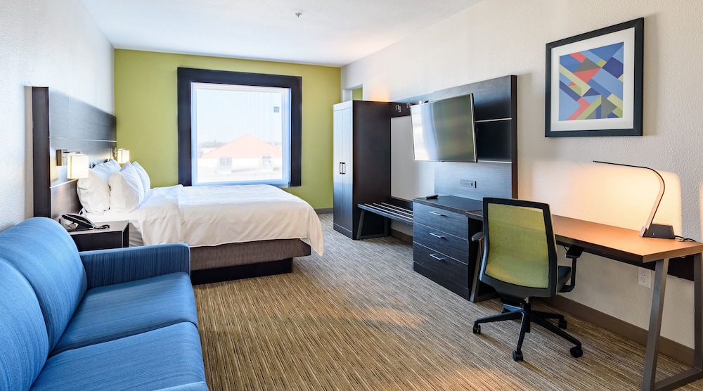 holiday inn express hotel and suites bastrop by ihg