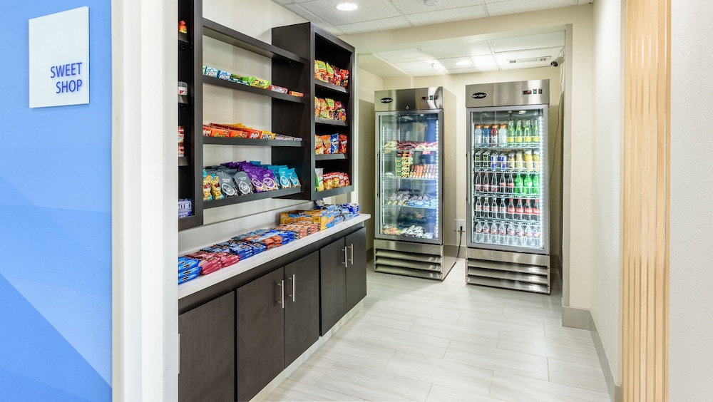holiday inn express hotel and suites bastrop by ihg