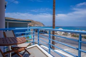 andros