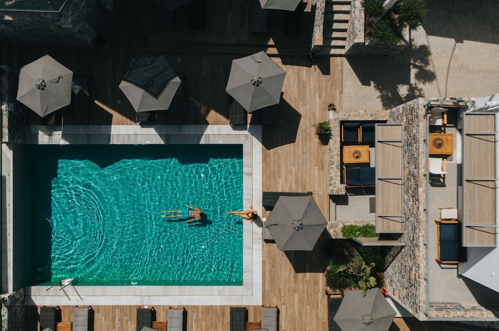 seascape luxury residences adults only