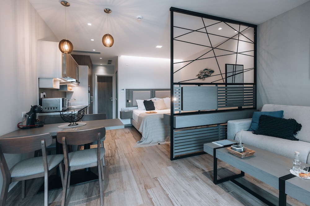 seascape luxury residences adults only