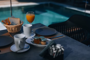 seascape luxury residences adults only
