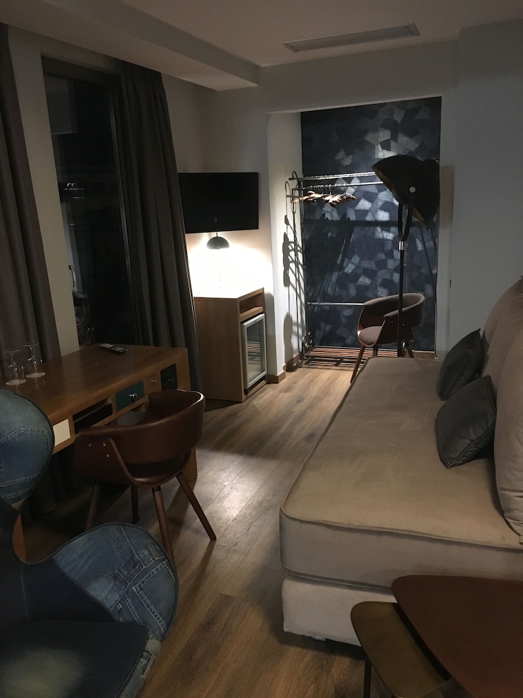 360 degrees pop art hotel