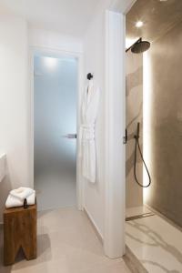 phos the boutique villas and suites adults only